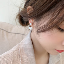 Simple Love Pearl Stud Earrings – Elegant Temperament Design