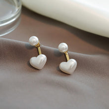 Simple Love Pearl Stud Earrings – Elegant Temperament Design